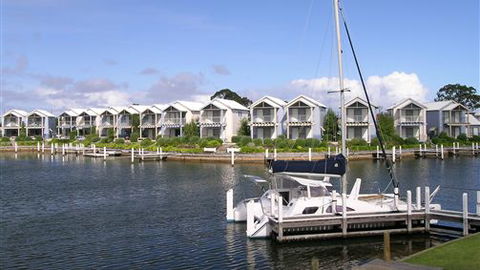 Captains Cove Resort - Surfers Gold Coast 0