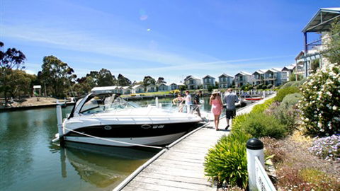 Captains Cove Resort - Surfers Gold Coast 2