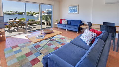 Captains Cove Resort - Surfers Gold Coast 6