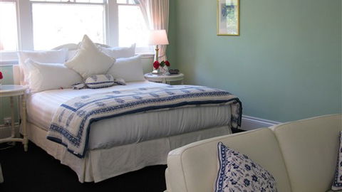 Old Post Office Bed & Breakfast - Surfers Gold Coast 1
