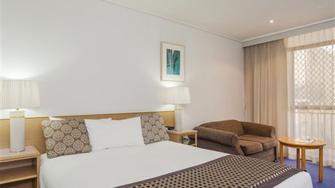 Quality Hotel Bayside Geelong - Surfers Gold Coast 1