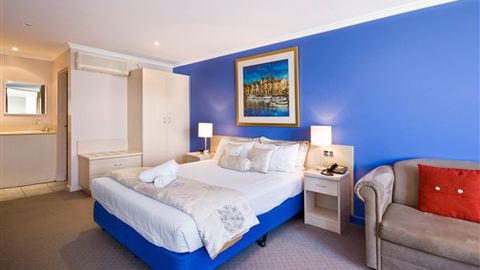 Sandridge Motel - Surfers Gold Coast 1