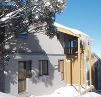 Alpine Heights - Surfers Gold Coast