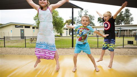 Eastern Beach Holiday Park - Surfers Gold Coast 2