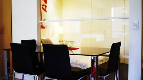 About Melbourne Apartments - Surfers Gold Coast 1