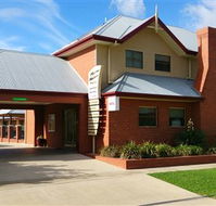 Murray Waters Motor Inn  Apartments - Surfers Gold Coast