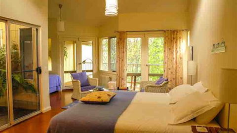 Waterholes Guest House - Surfers Gold Coast 0