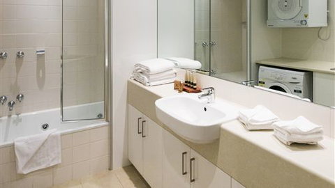 Portsea Village Resort - Surfers Gold Coast 4