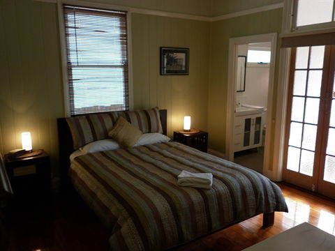 Kirkland House - Surfers Gold Coast 0