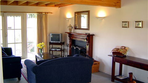 Cloud End Farmstay - Surfers Gold Coast 1