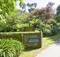 Great Ocean Road Cottages  Backpackers - Surfers Gold Coast