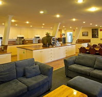 Alpha Ski Lodge - Surfers Gold Coast