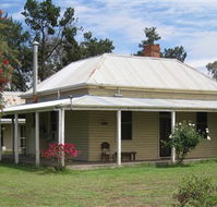 Savernake Farmstay - Surfers Gold Coast