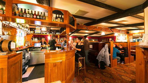 Pretty Valley Alpine Lodge - Surfers Gold Coast 2