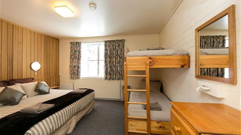 Pretty Valley Alpine Lodge - Surfers Gold Coast 5