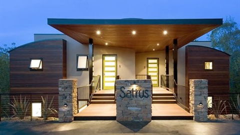 Saltus Luxury Accommodation - Surfers Gold Coast 5