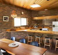 The Eagles Nest - Surfers Gold Coast