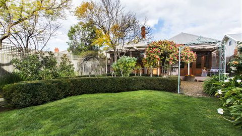 Avalon Guesthouse - Surfers Gold Coast 6