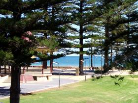 Grandview House Apartments - Glenelg - Surfers Gold Coast 2