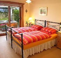 Stephanette's Cottage - Surfers Gold Coast