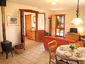 Stephanette's Cottage - Surfers Gold Coast 1