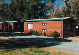 Tumby Bay Caravan Park Cabins - Surfers Gold Coast 1