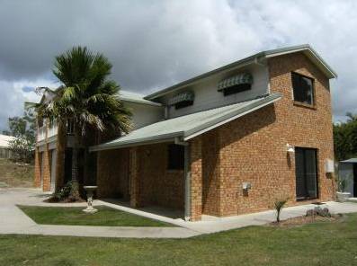 A Beach 'N Reef Motel - Surfers Gold Coast 1