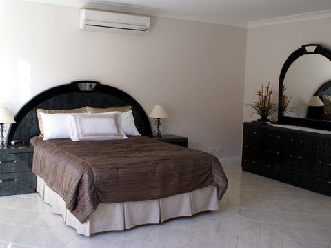 A Good Rest B&B - Surfers Gold Coast 0
