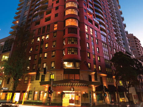 Adina Apartment Hotel Sydney - Surfers Gold Coast 8