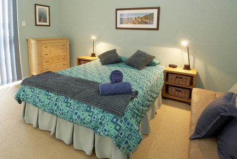 Albany Harbourside Apartments And Houses - Surfers Gold Coast 1