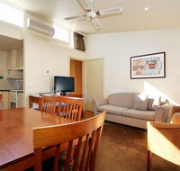 Alzburg Resort - Surfers Gold Coast