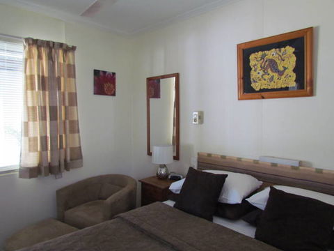 Ayr Max Motel - Surfers Gold Coast 0