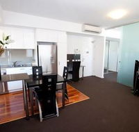 B7 Honeysuckle Apartments - Surfers Gold Coast