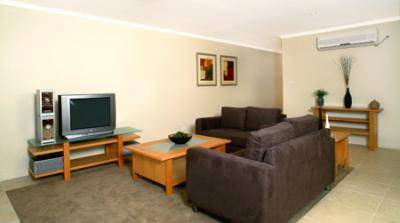 Beach Blue Resort - Surfers Gold Coast 3