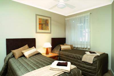 Beach Blue Resort - Surfers Gold Coast 4