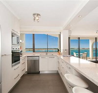 Beaconlea Tower Apartments - Surfers Gold Coast