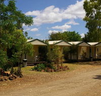 Bedrock Village Caravan Park - Surfers Gold Coast