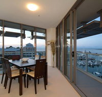 Cairns Luxury Apartments - Surfers Gold Coast