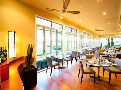Century Inn - Surfers Gold Coast 1