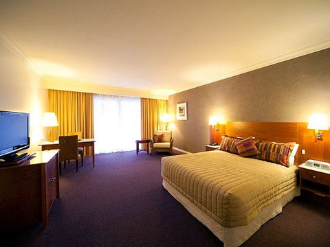Century Inn - Surfers Gold Coast 3