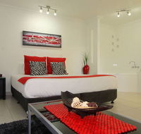 Charm City Motel - Surfers Gold Coast