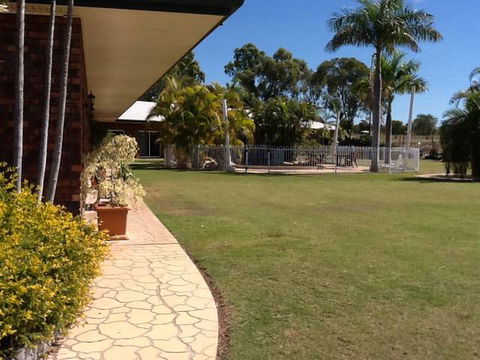 Charters Towers Heritage Lodge Motel - Surfers Gold Coast 10