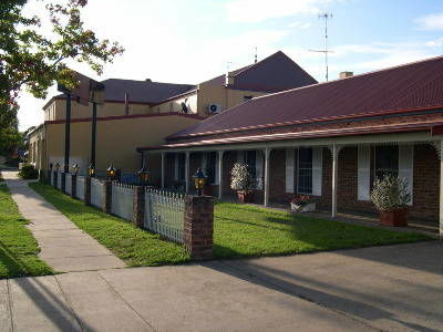 Club Motel - Surfers Gold Coast 0