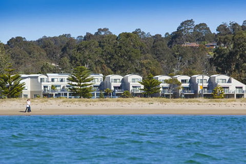 Corrigans Cove - Surfers Gold Coast 7