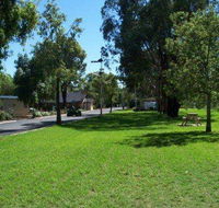 Cowra Holiday Park - Surfers Gold Coast