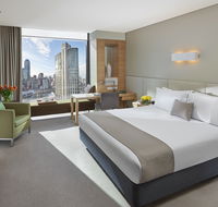 Crown Promenade Melbourne - Surfers Gold Coast
