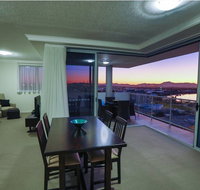 Curtis Central Apartments - Surfers Gold Coast