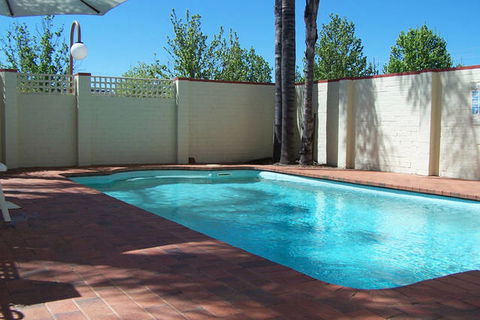 Econo Lodge Griffith Motor Inn - Surfers Gold Coast 1