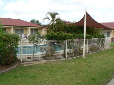 Emerald Explorers Inn - Surfers Gold Coast 4