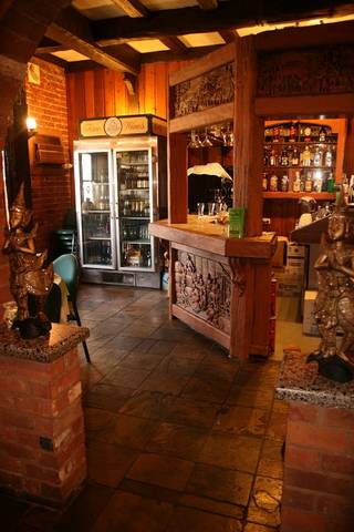 Forest Lodge Motor Inn & Restaurant - Surfers Gold Coast 3